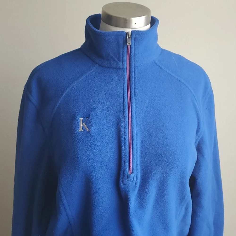 ❤️ Lands End embroidered sweat shirt
